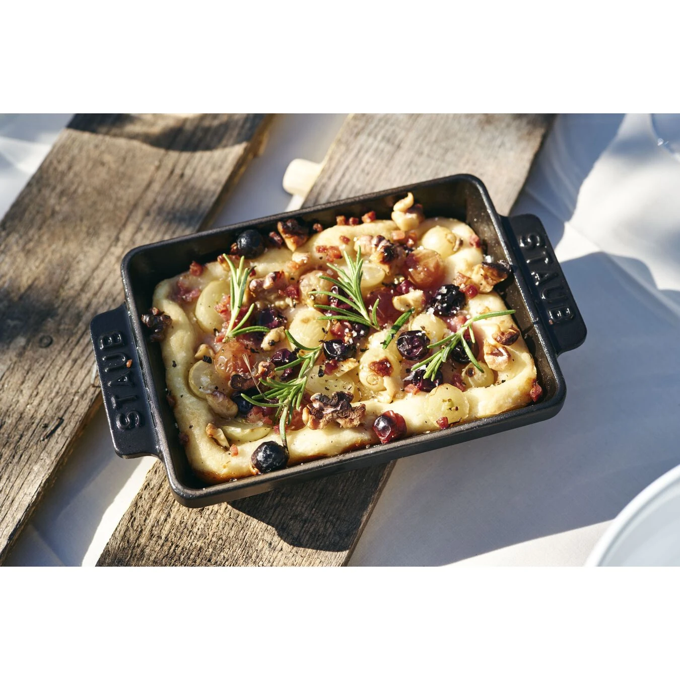 Staub Ovenschaal 18 Cm, Rechthoekig, Zwart 4 Staub Ovenschaal 18 Cm, Rechthoekig, Zwart - Afbeelding 2