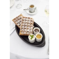 Staub Ovenschaal Met Deksel 31 Cm, Ovaal, Zwart -Keukenwinkel Met Korting 000013466