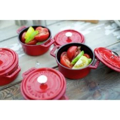Staub Mini Braadpan 10 Cm / 250 Ml, Rond, Kersenrood -Keukenwinkel Met Korting 000017127