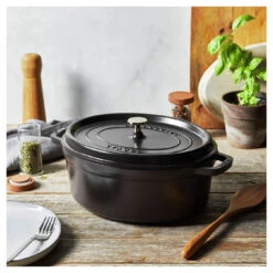 Staub Gietijzeren Braadpan 31 Cm / 5,5 L, Ovaal, Zwart -Keukenwinkel Met Korting 750058440